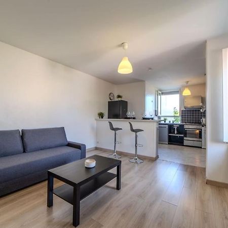 Le Courteline - Villeurbanne Centre Екстер'єр фото